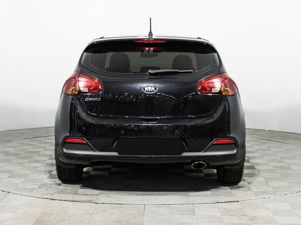 Kia Ceed 2013 года с пробегом. Фото: #5