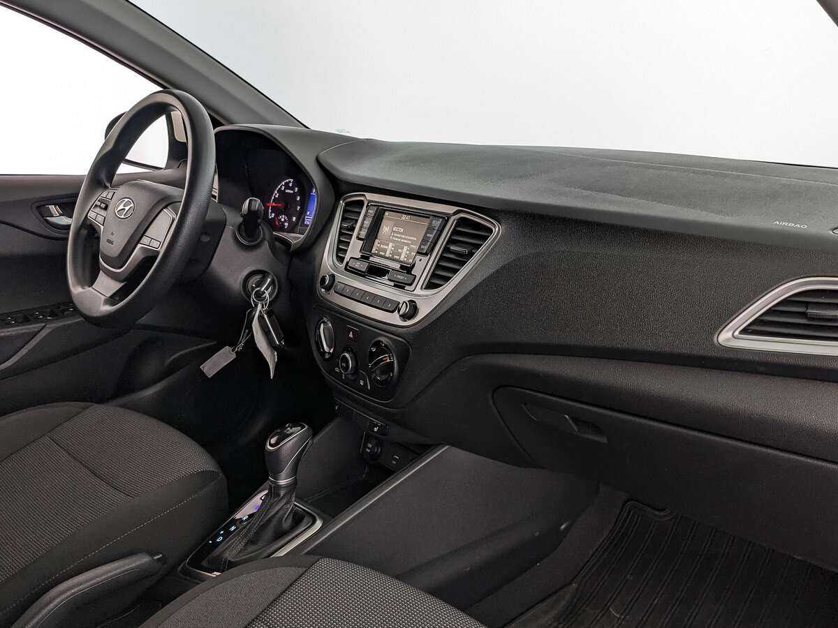 Hyundai Solaris 2021 года с пробегом. Фото: #8