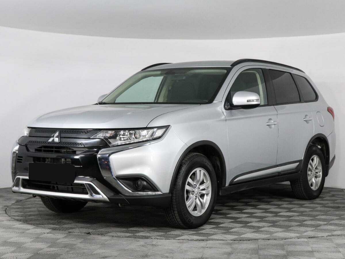 Mitsubishi Outlander 2022 года с пробегом. Посмотреть фото