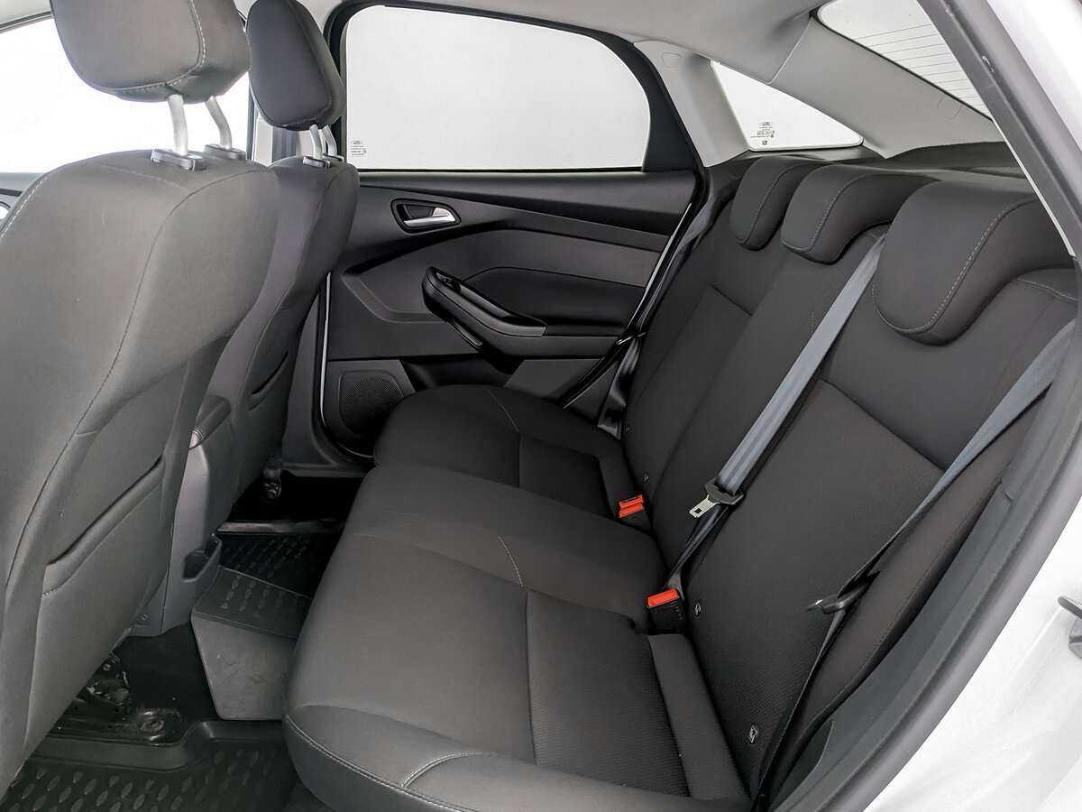 Ford Focus 2018 года с пробегом. Фото: #9