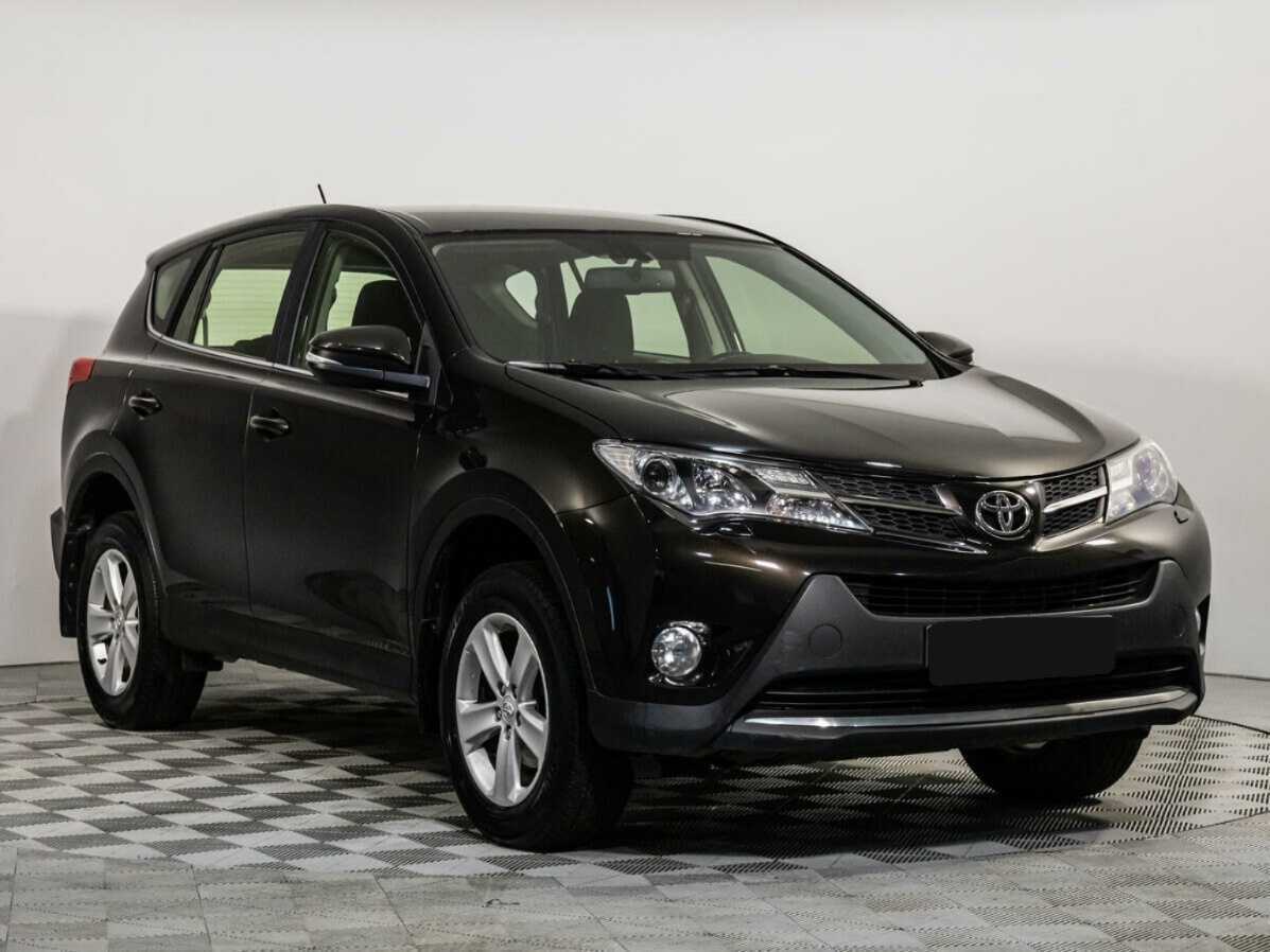 Toyota RAV4 2014 года с пробегом. Фото: #1