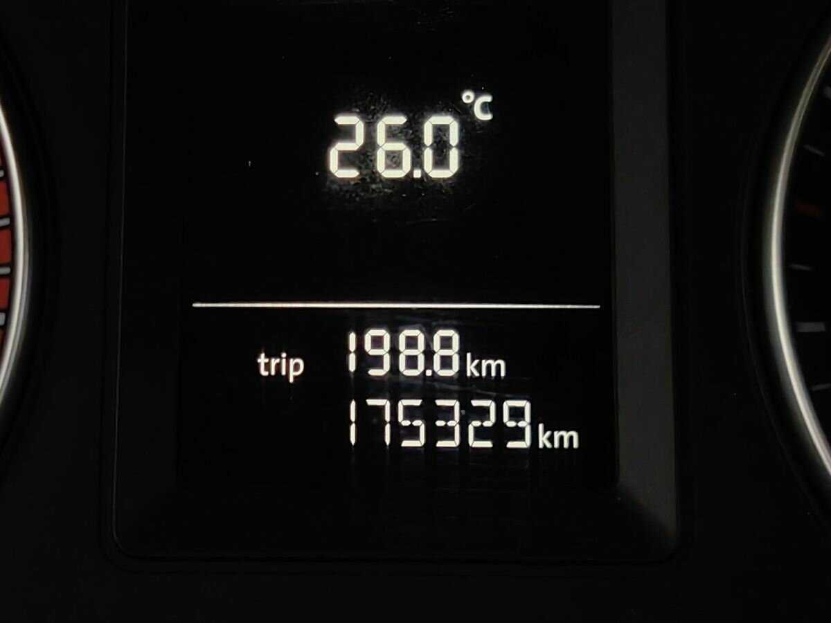 Volkswagen Jetta 2012 года с пробегом. Фото: #15