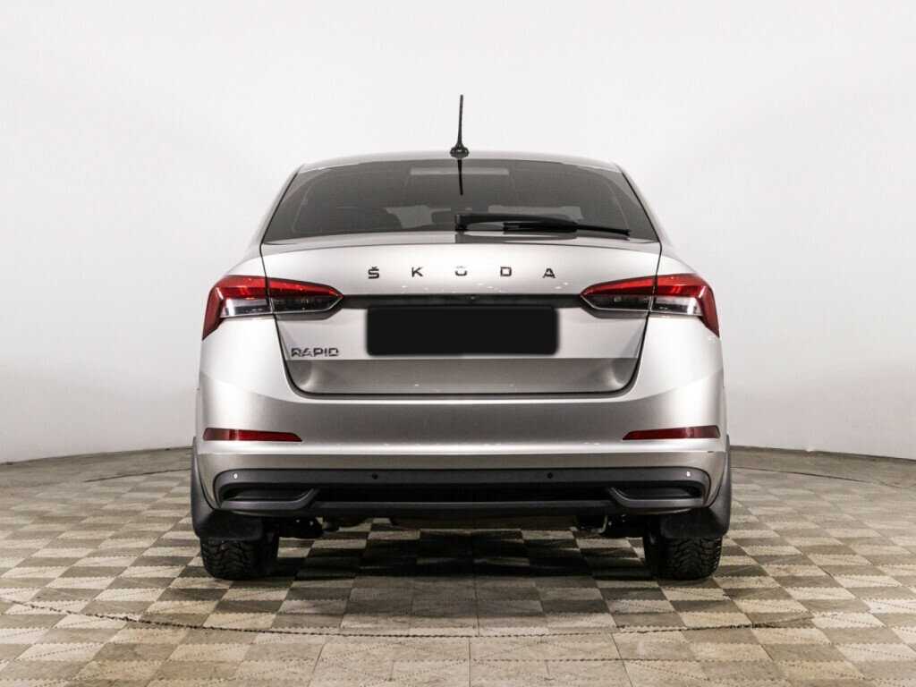 Skoda Rapid 2021 года с пробегом. Фото: #5