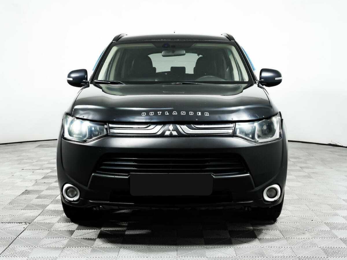 Mitsubishi Outlander 2012 года с пробегом. Фото: #1