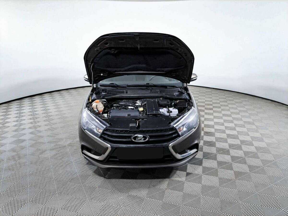 Lada (ВАЗ) Vesta 2018 года с пробегом. Фото: #8