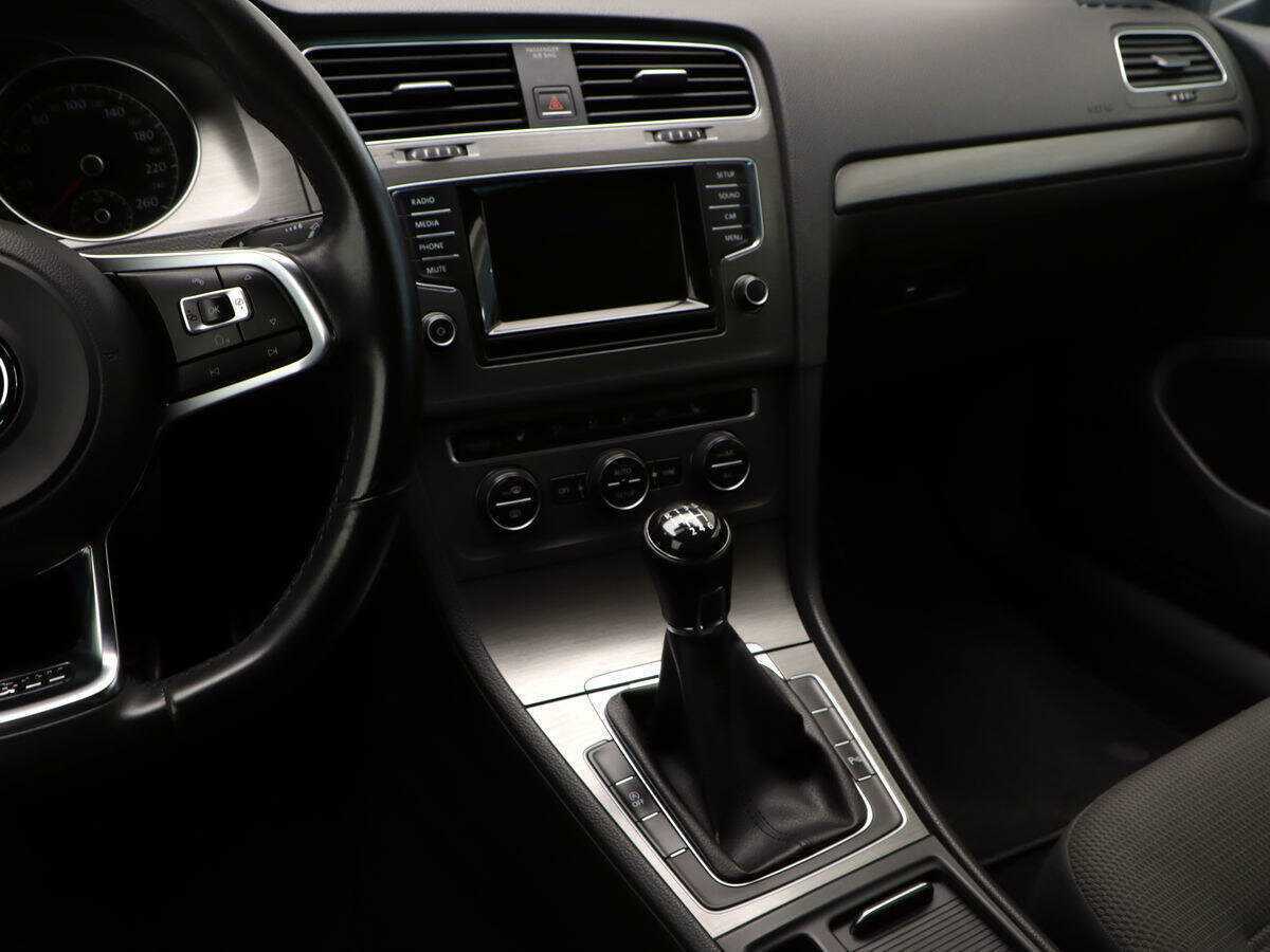 Volkswagen Golf 2013 года с пробегом. Фото: #14