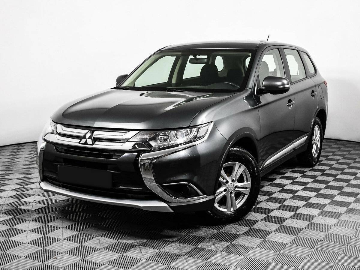 Mitsubishi Outlander 2016 года с пробегом. Посмотреть фото