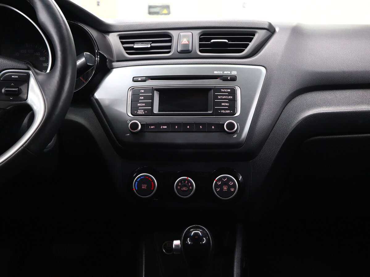 Kia Rio 2015 года с пробегом. Фото: #16