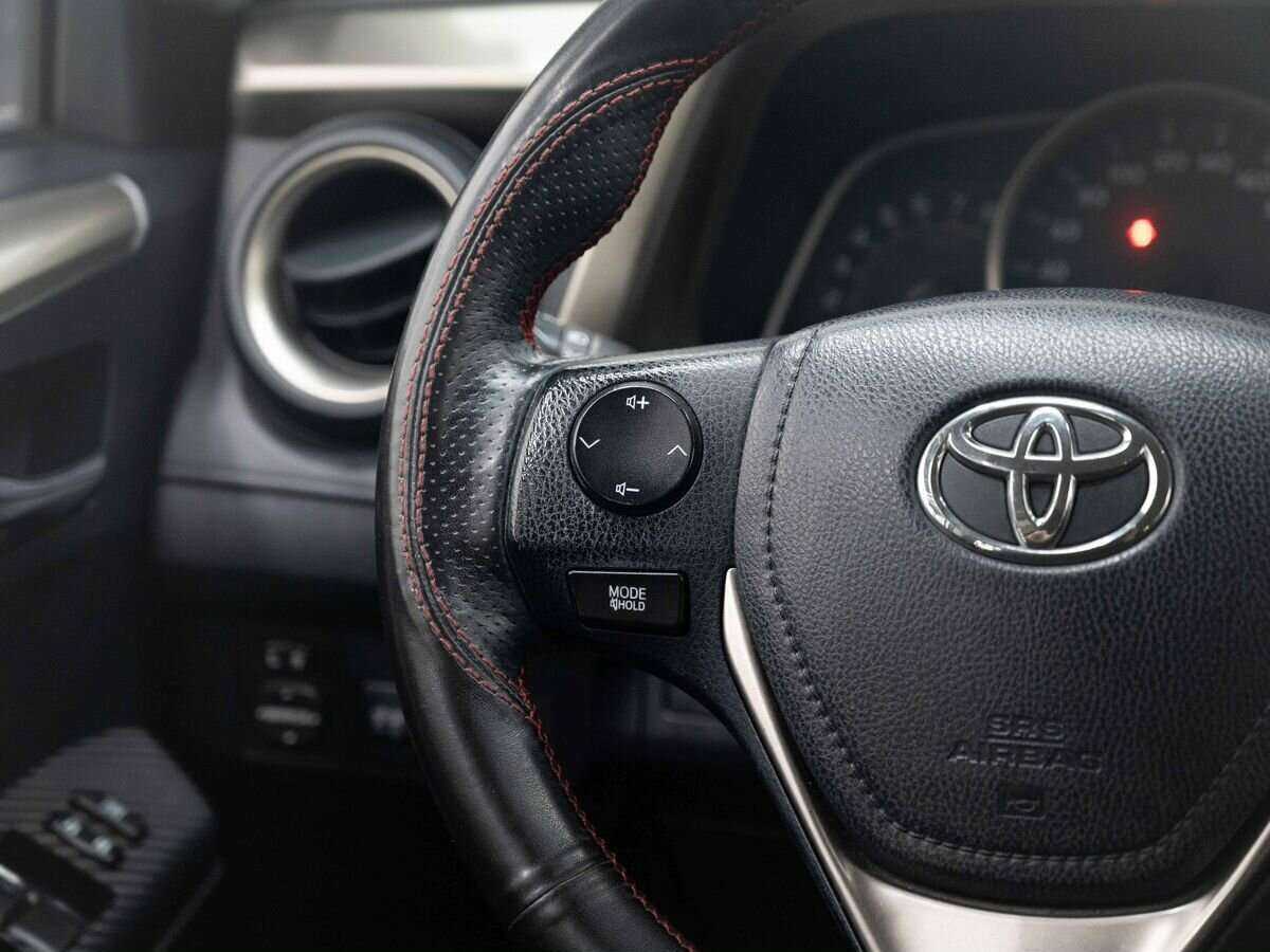 Toyota RAV4 2013 года с пробегом. Фото: #15