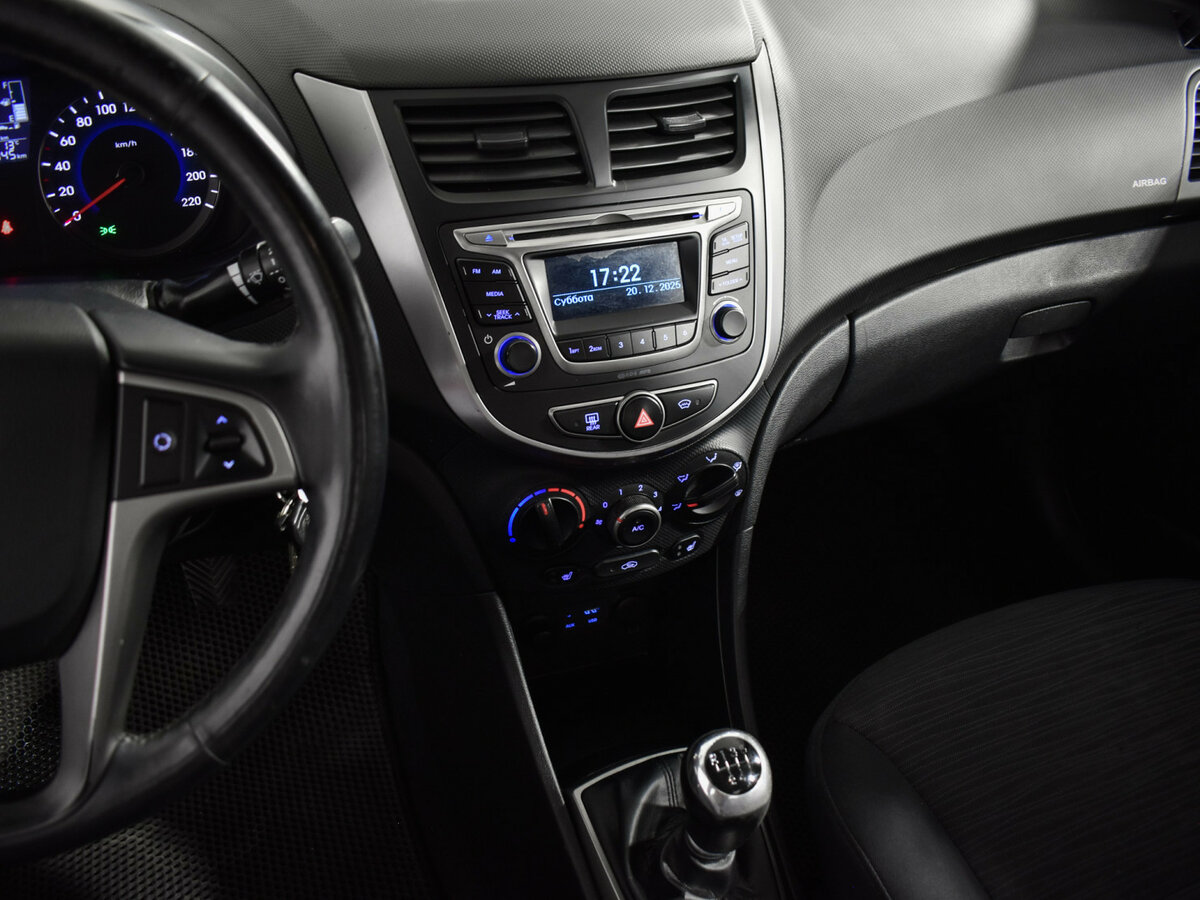 Hyundai Solaris 2016 года с пробегом. Фото: #17