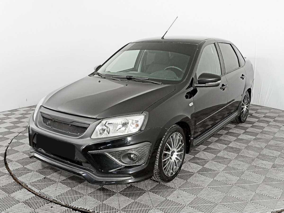 Lada (ВАЗ) Granta 2017 года с пробегом. Посмотреть фото