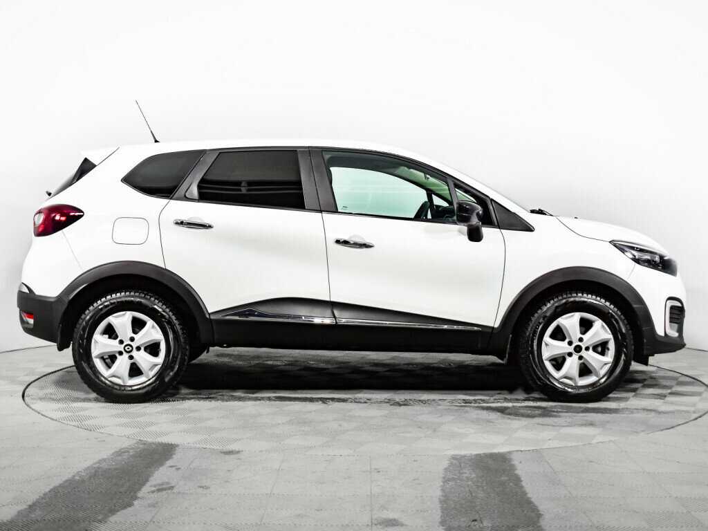 Renault Kaptur 2017 года с пробегом. Фото: #3