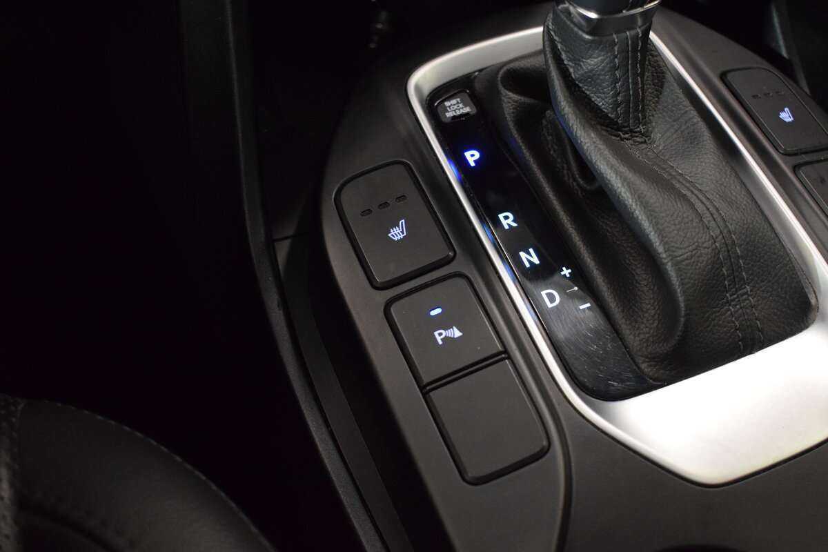 Hyundai Santa Fe 2016 года с пробегом. Фото: #24