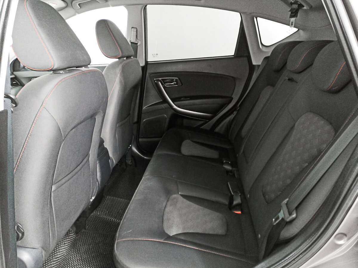 FAW Besturn X80 2017 года с пробегом. Фото: #9