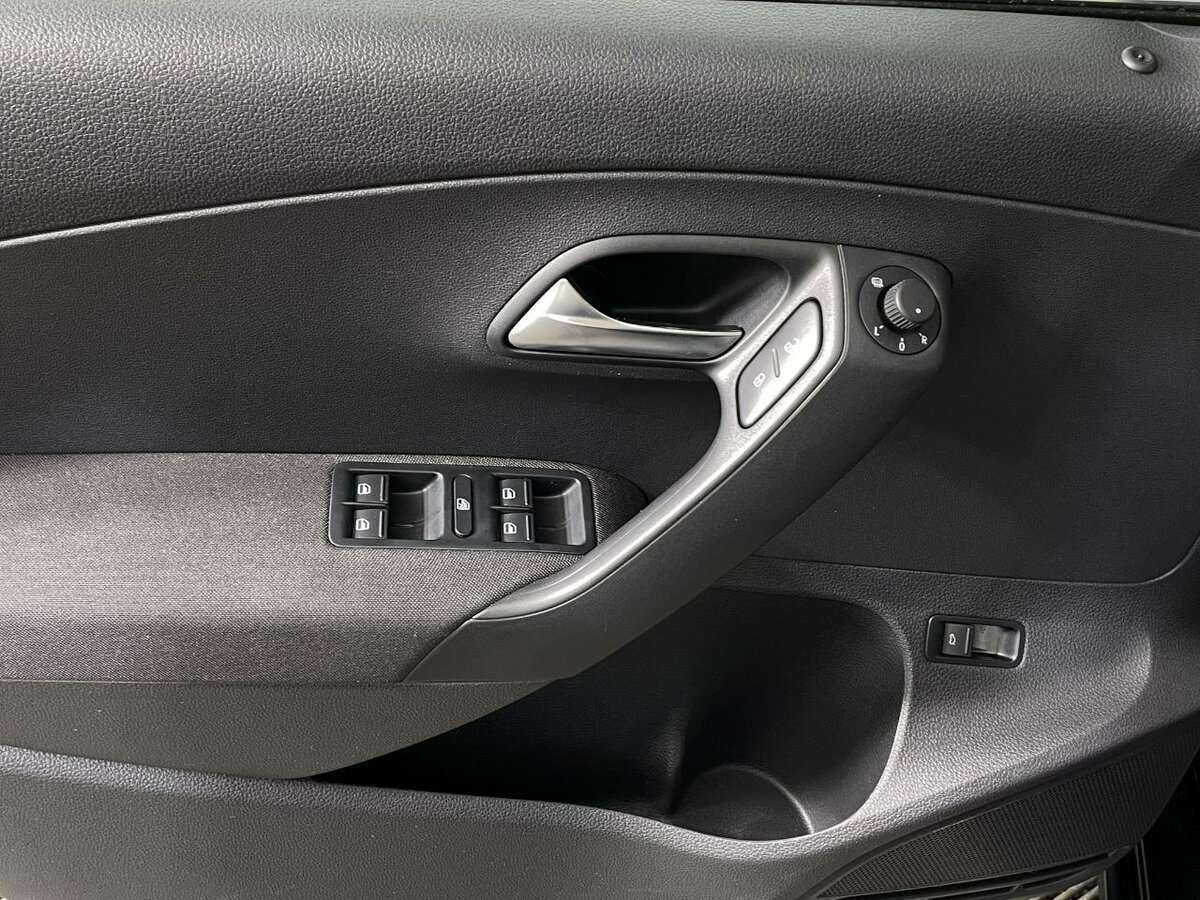 Volkswagen Polo 2019 года с пробегом. Фото: #6