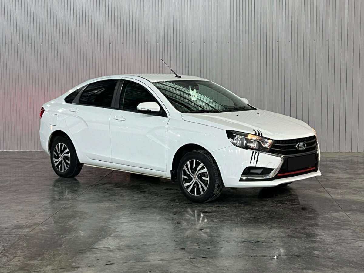 Lada (ВАЗ) Vesta 2020 года с пробегом. Фото: #2