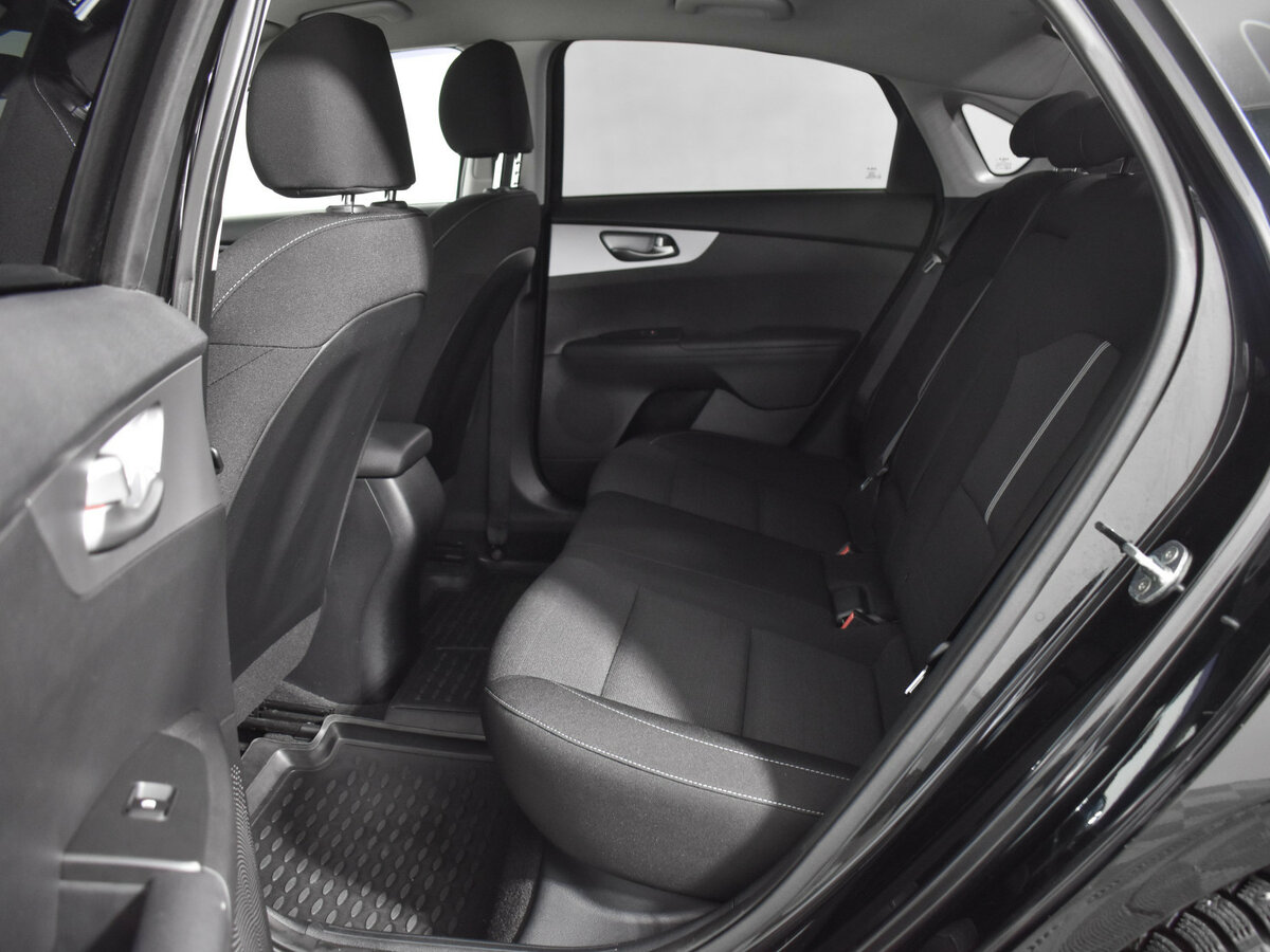 Kia Cerato 2022 года с пробегом. Фото: #10