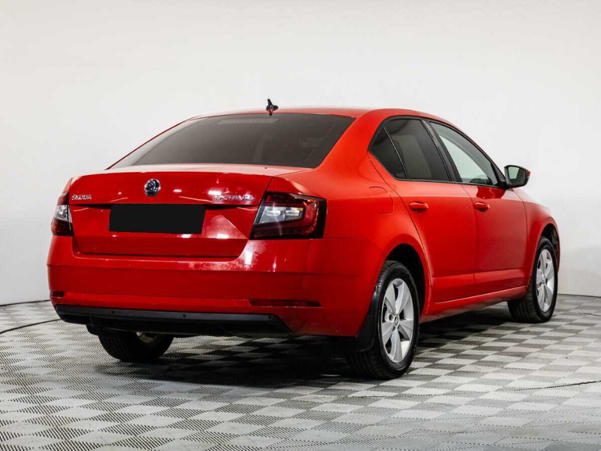 Skoda Octavia 2017 года с пробегом. Фото: #3