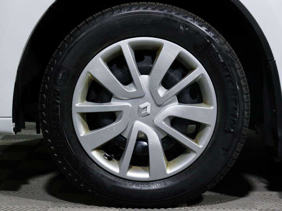 Renault Logan 2020 года с пробегом. Фото: #14