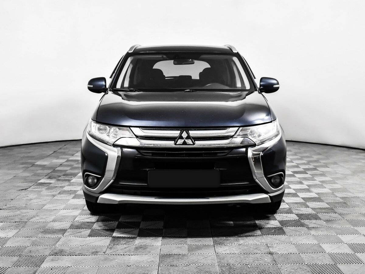 Mitsubishi Outlander 2018 года с пробегом. Фото: #1
