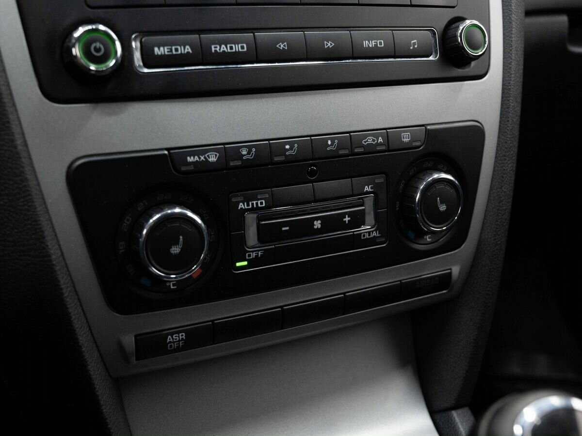 Skoda Octavia 2012 года с пробегом. Фото: #19