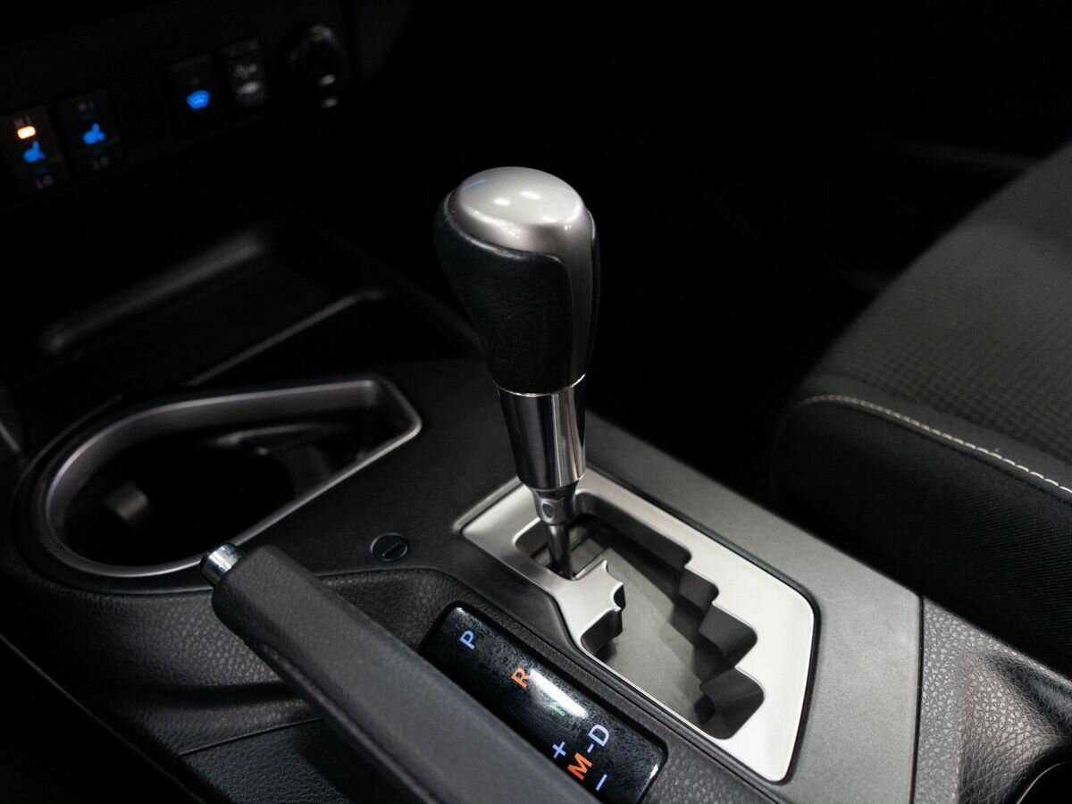 Toyota RAV4 2016 года с пробегом. Фото: #12