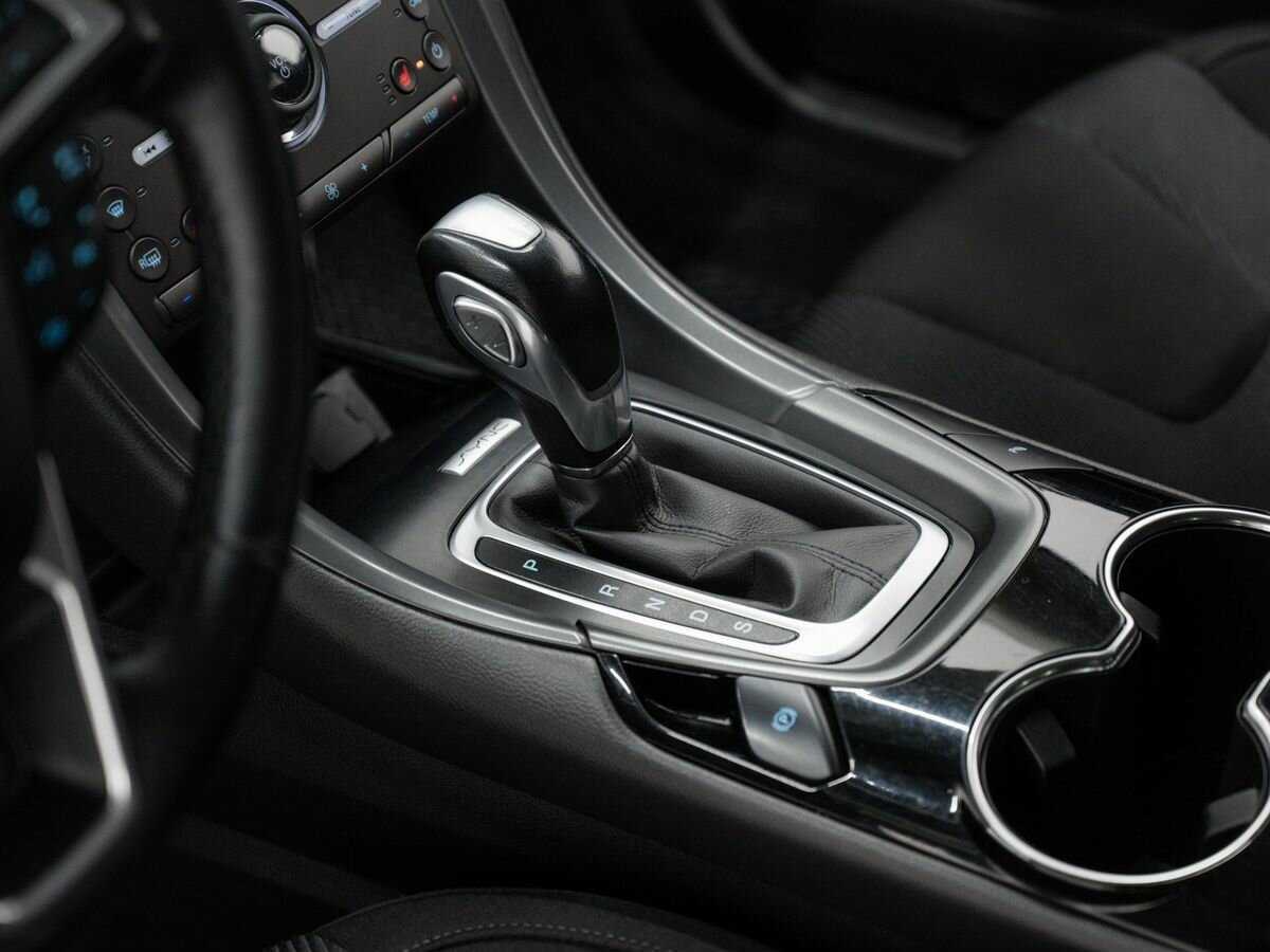 Ford Mondeo 2016 года с пробегом. Фото: #15