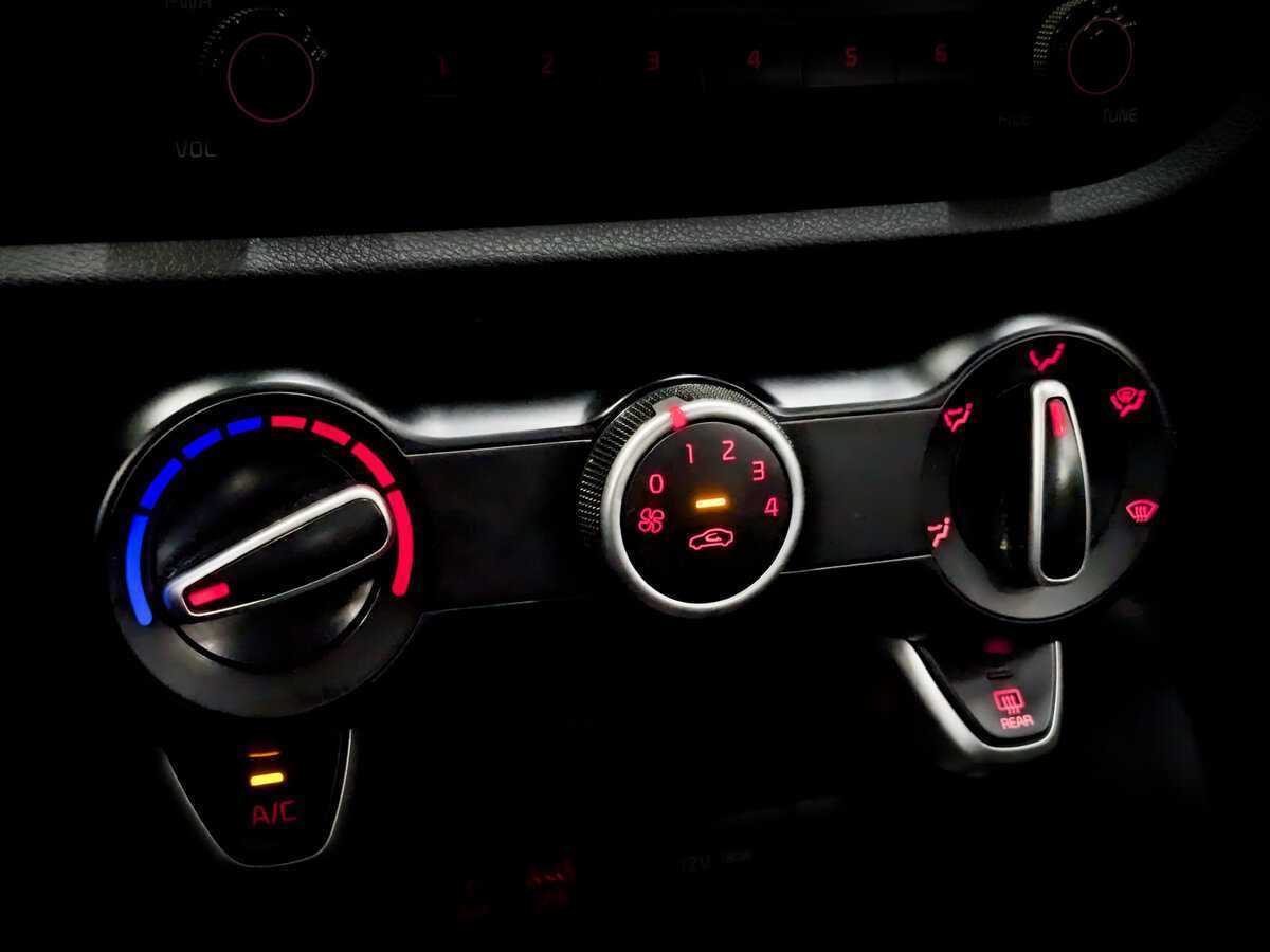 Kia Rio 2020 года с пробегом. Фото: #22