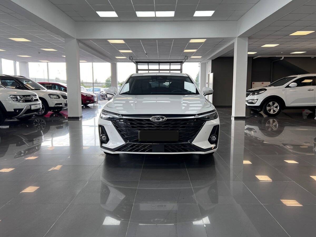 Chery Arrizo 8 2023 года с пробегом. Фото: #2