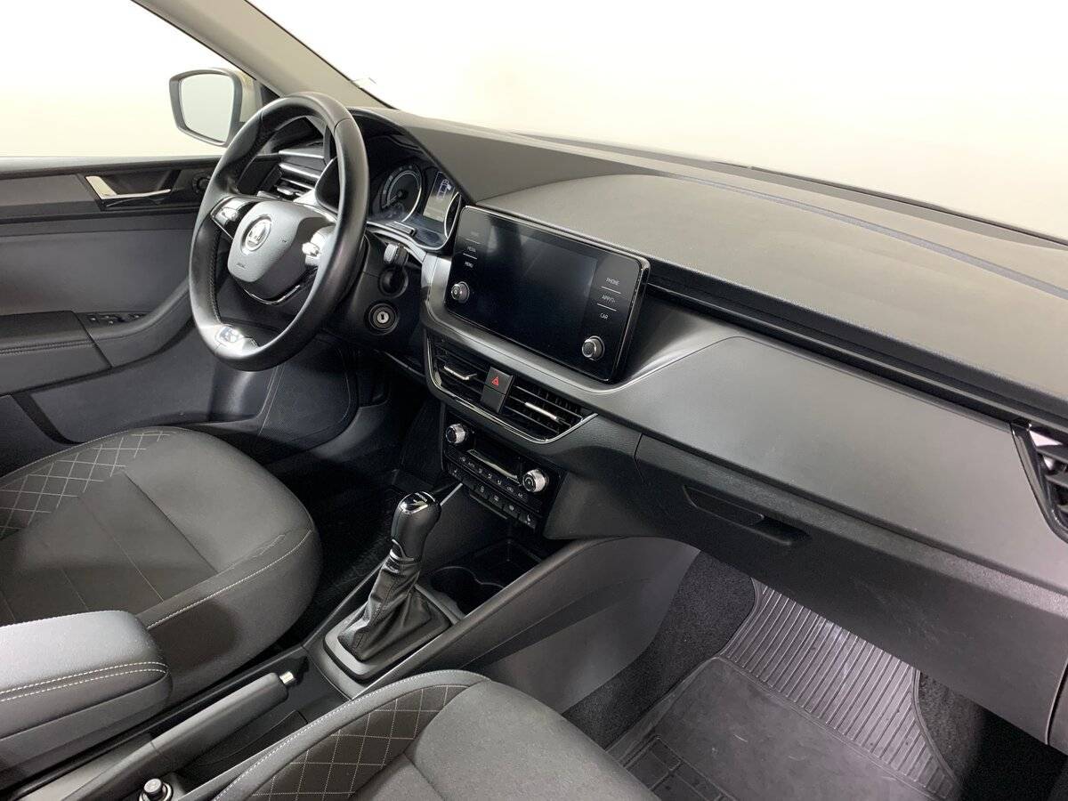 Skoda Rapid 2020 года с пробегом. Фото: #12