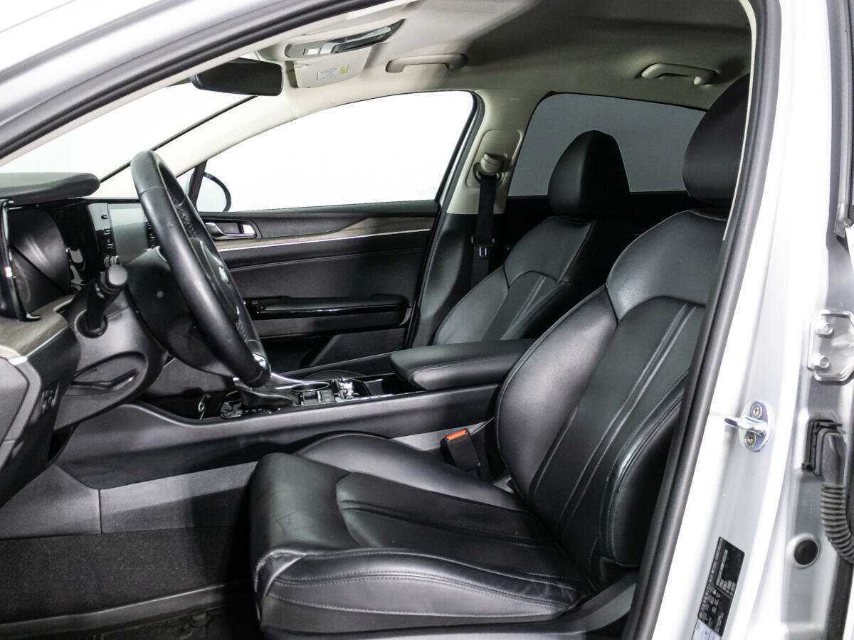 Kia K5 2021 года с пробегом. Фото: #17