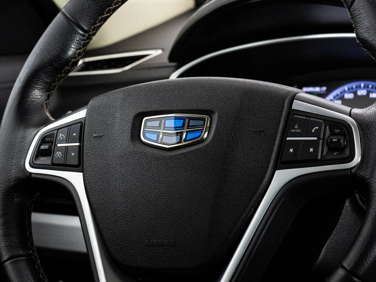 Geely Atlas 2018 года с пробегом. Фото: #12