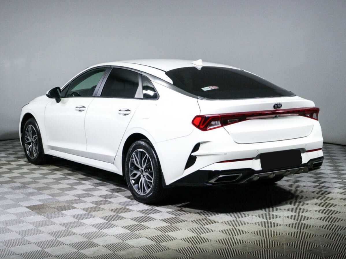 Kia K5 2021 года с пробегом. Фото: #5