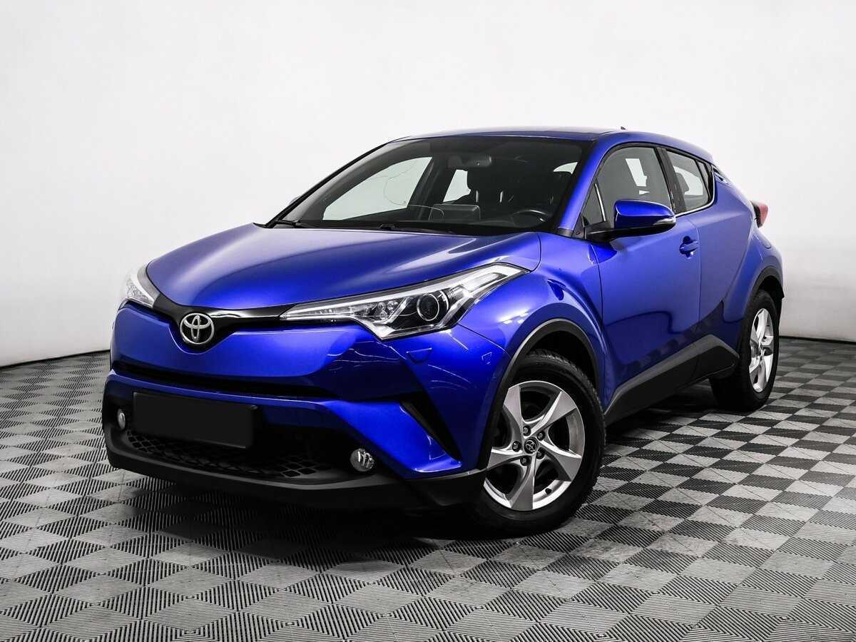 Toyota C-HR 2018 года с пробегом. Посмотреть фото