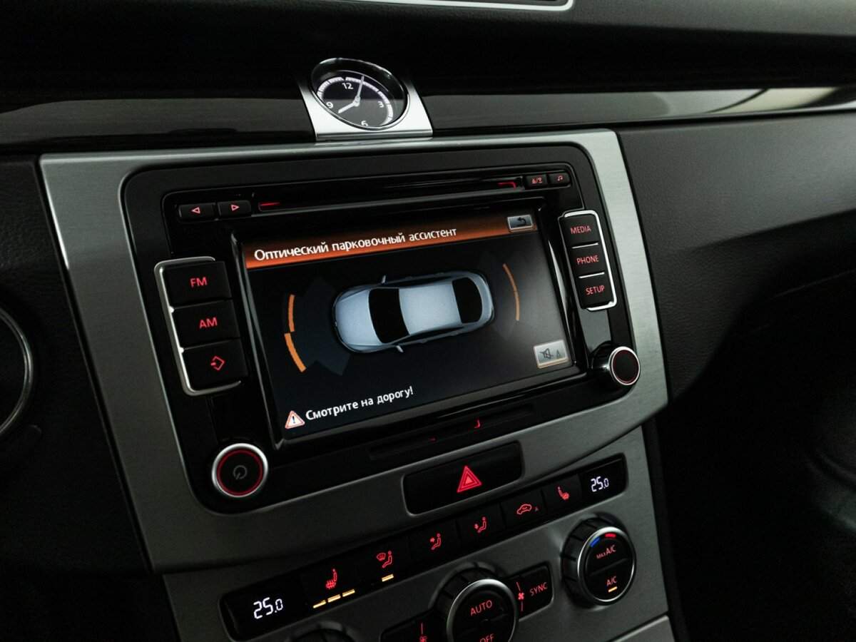 Volkswagen Passat CC 2014 года с пробегом. Фото: #14