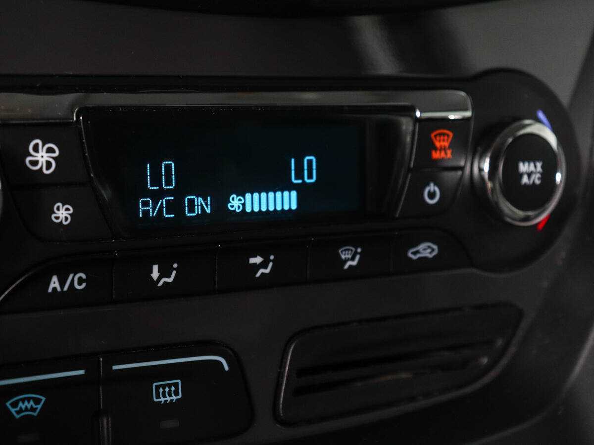 Ford Kuga 2013 года с пробегом. Фото: #15