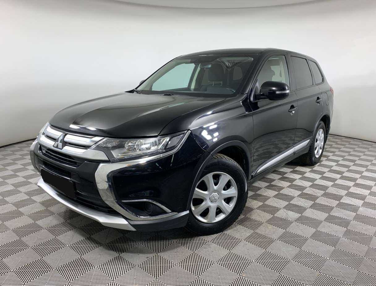 Mitsubishi Outlander 2018 года с пробегом. Посмотреть фото