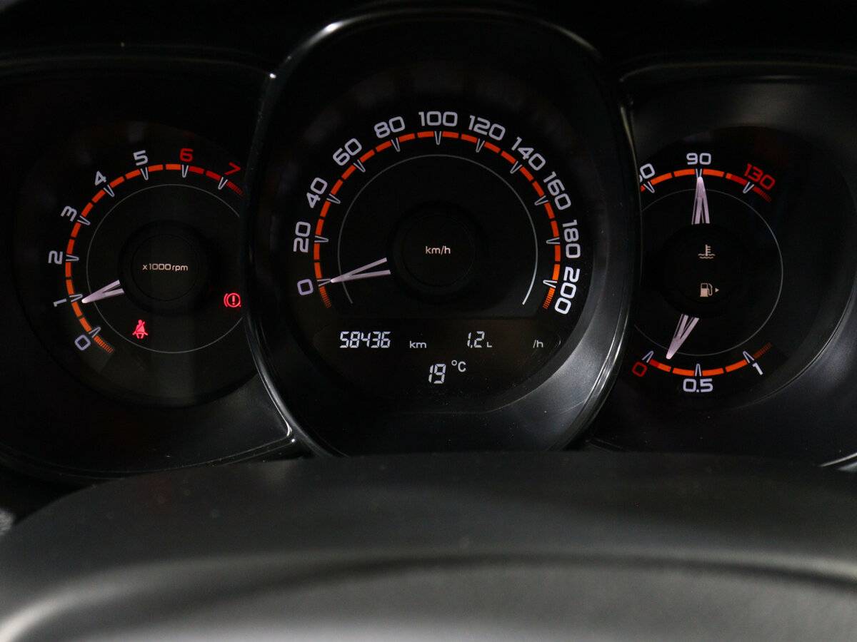 Lada (ВАЗ) Vesta 2018 года с пробегом. Фото: #7