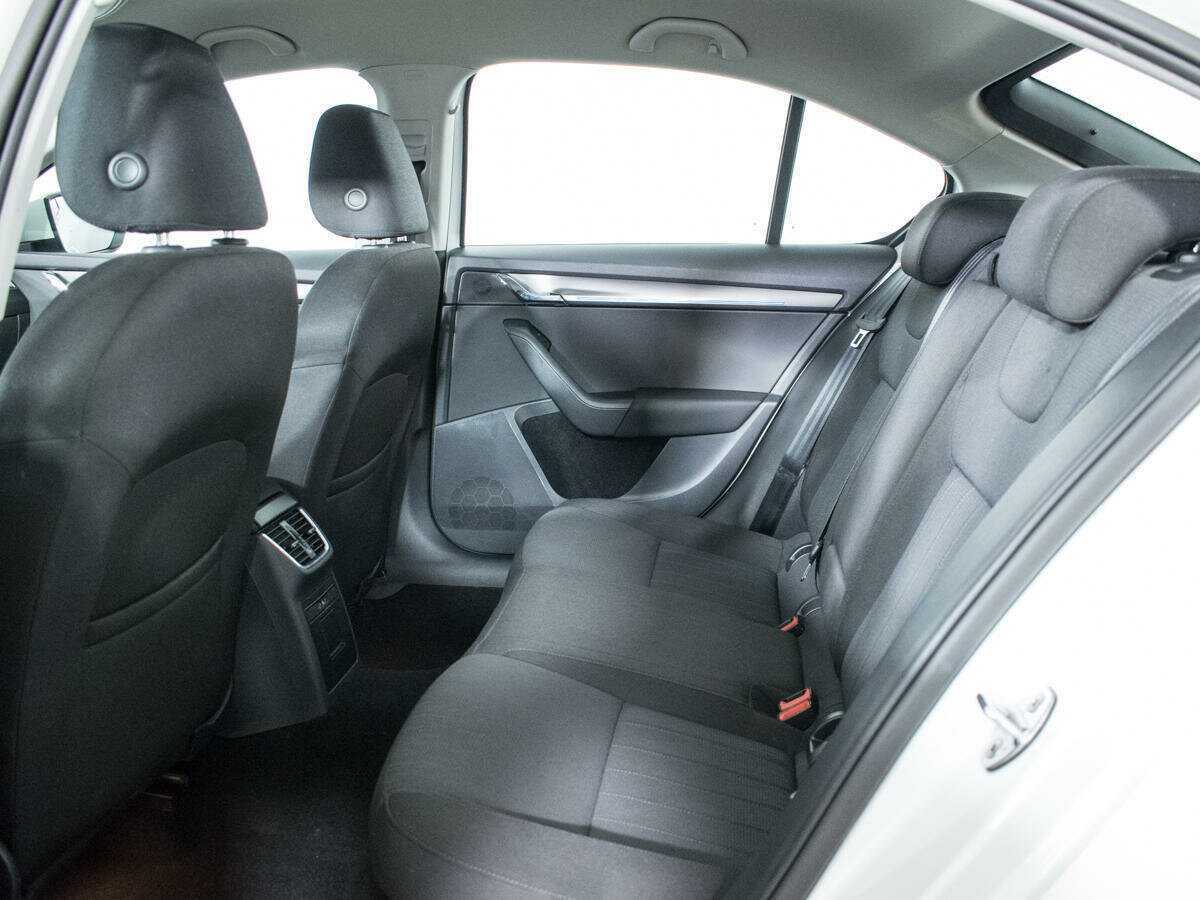 Skoda Octavia 2017 года с пробегом. Фото: #9