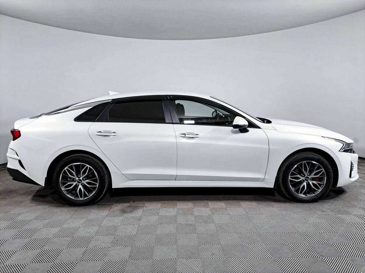 Kia K5 2020 года с пробегом. Фото: #3