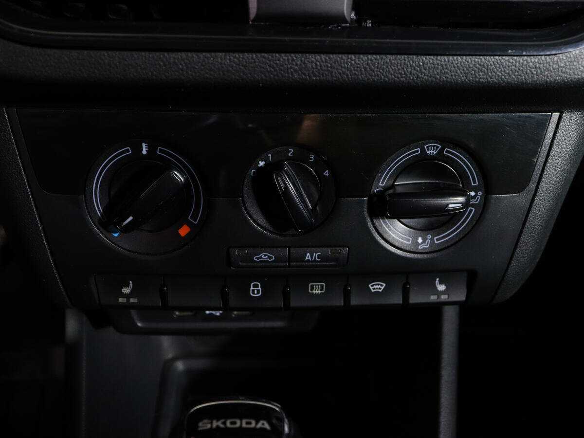 Skoda Rapid 2021 года с пробегом. Фото: #14