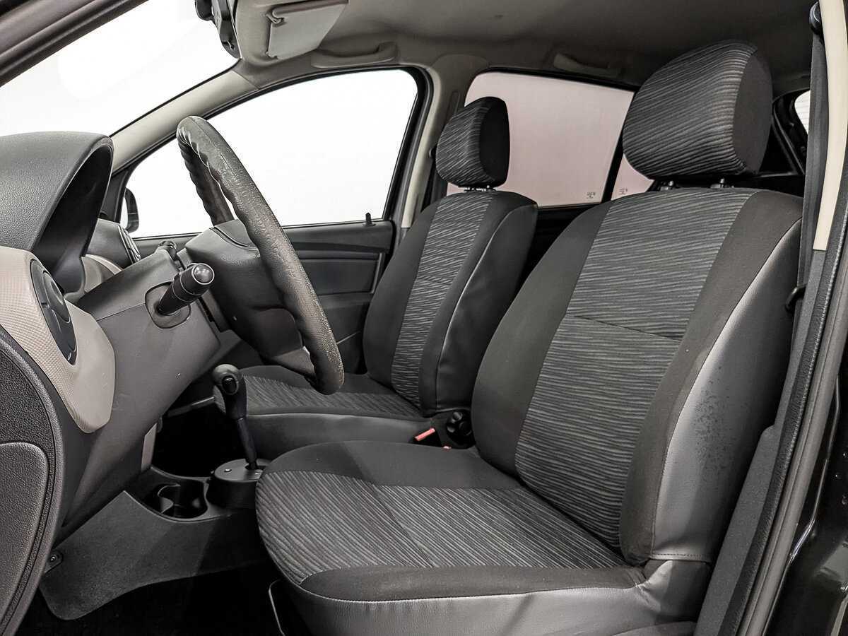 Renault Sandero 2012 года с пробегом. Фото: #19