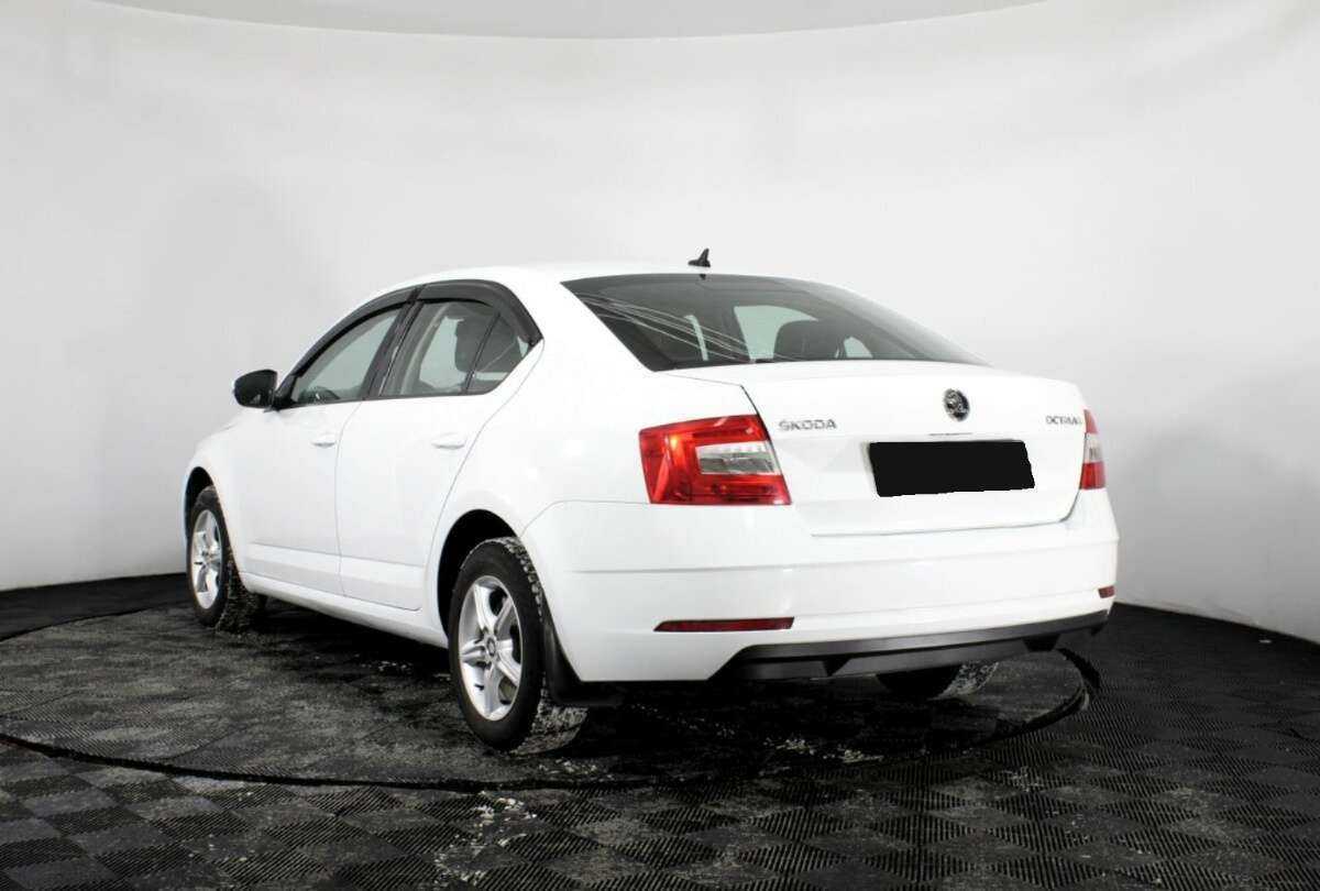 Skoda Octavia 2017 года с пробегом. Фото: #6
