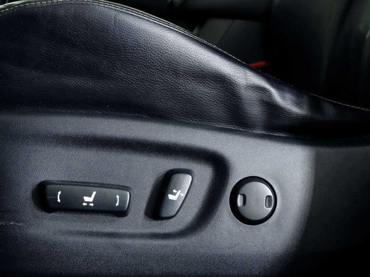 Toyota RAV4 2013 года с пробегом. Фото: #13