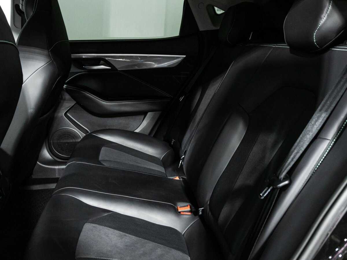 Москвич 6 2024 года с пробегом. Фото: #9