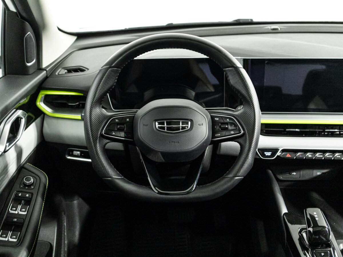 Geely Coolray 2023 года с пробегом. Фото: #20