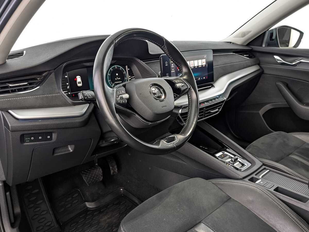 Skoda Octavia 2021 года с пробегом. Фото: #14