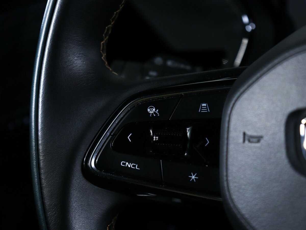 Geely Monjaro 2022 года с пробегом. Фото: #22