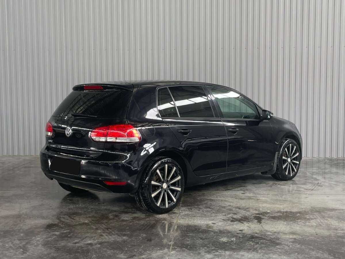 Volkswagen Golf 2012 года с пробегом. Фото: #4