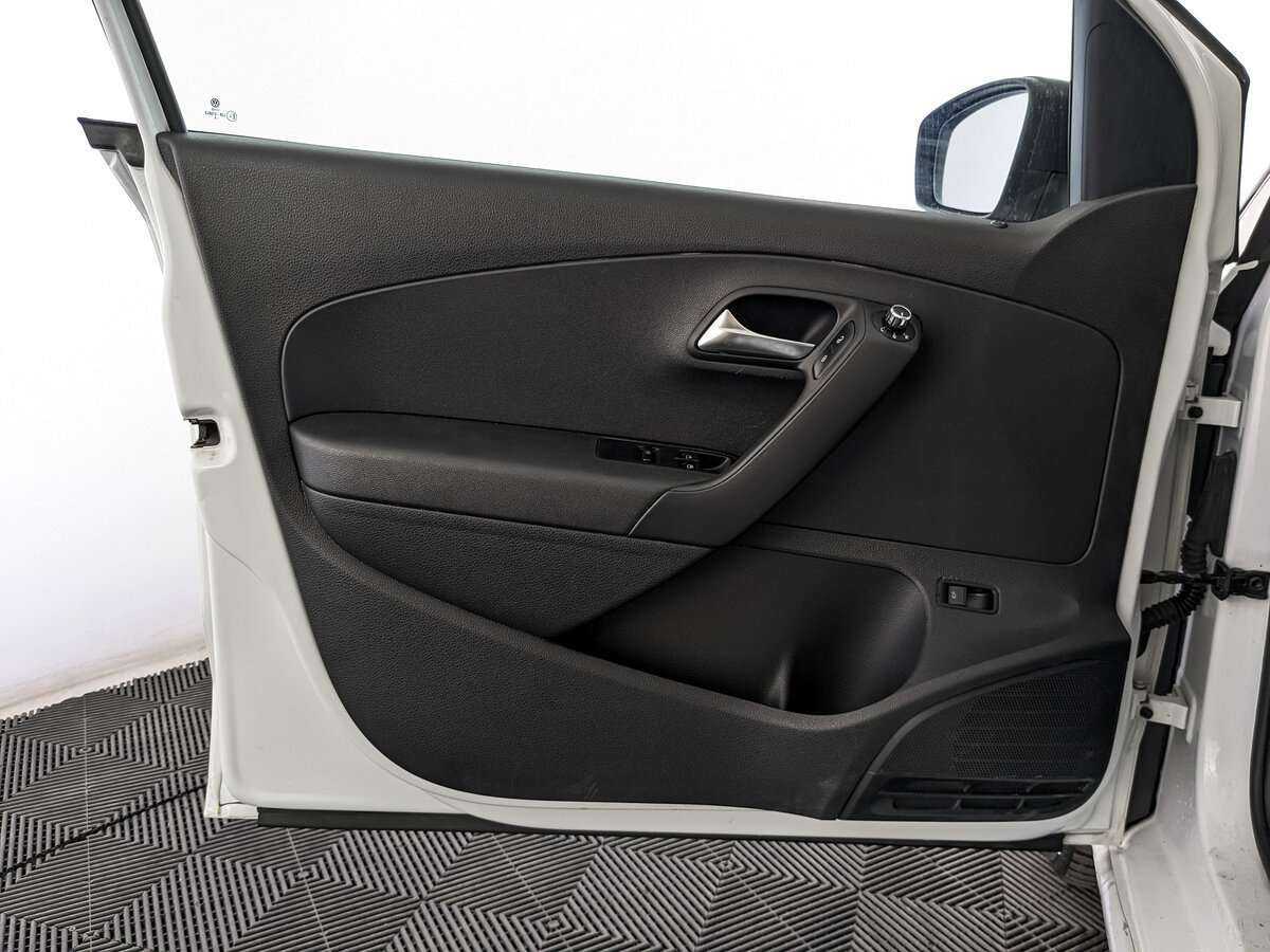 Volkswagen Polo 2019 года с пробегом. Фото: #17